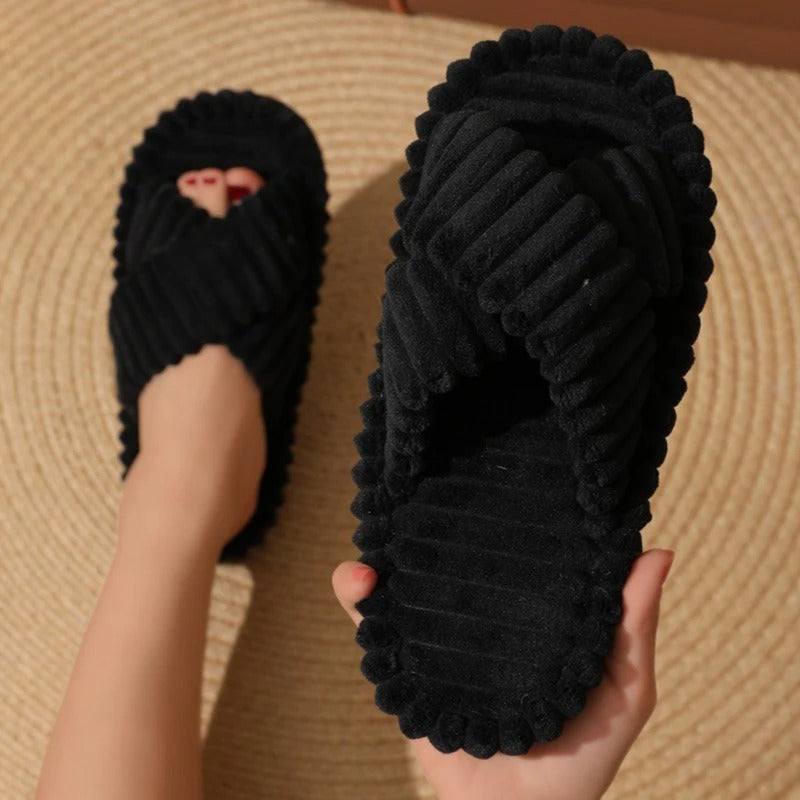 Chinelo Macious LINHO | EXCLUSIVO DELLIRIUM